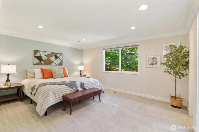 Property photo for 18446 40th Place Ne, Lake Forest Park photo 19
