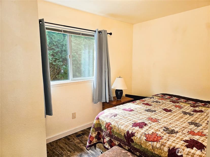 Property photo for 526 Myrtle Street #a & B, La Conner photo 12