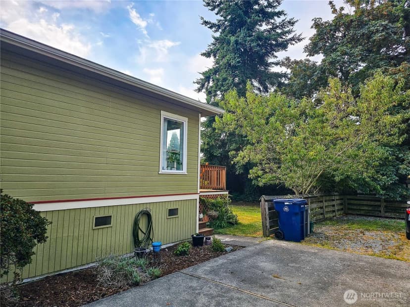 Property photo for 526 Myrtle Street #a & B, La Conner photo 28
