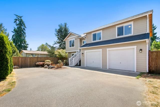 Property photo for 7166 E Fillmore Street, Port Orchard photo 2
