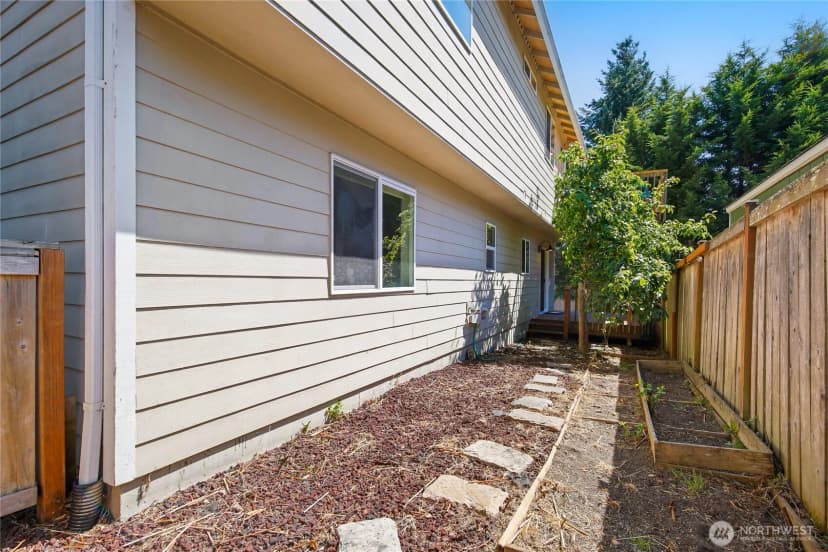 Property photo for 7166 E Fillmore Street, Port Orchard photo 35