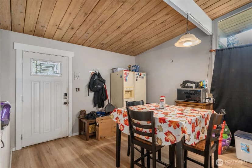Property photo for 35631 13th Avenue Sw, Federal Way photo 10