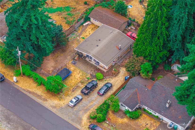 Property photo for 35631 13th Avenue Sw, Federal Way photo 22