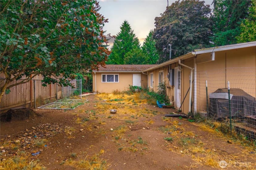 Property photo for 35631 13th Avenue Sw, Federal Way photo 4