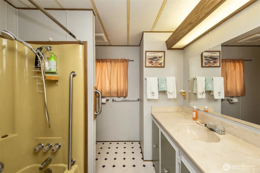 Property photo for 111 Dryke Road #9, Sequim photo 17