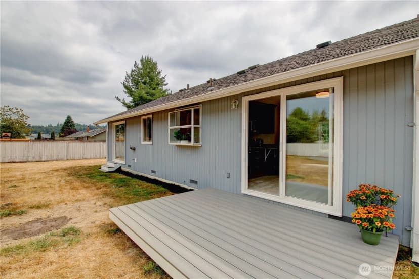 Property photo for 5721 142nd Place Ne, Marysville photo 21