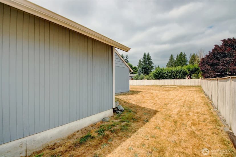 Property photo for 5721 142nd Place Ne, Marysville photo 27