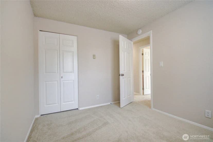 Property photo for 5721 142nd Place Ne, Marysville photo 18