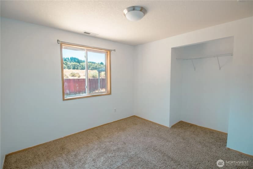 Property photo for 178 Decatur Drive, Kelso photo 15