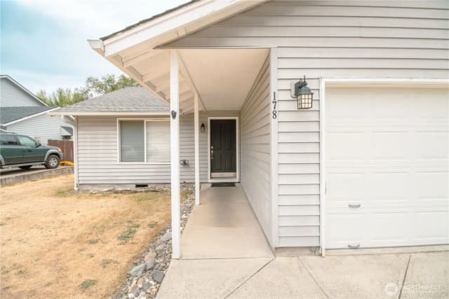 Property photo for 178 Decatur Drive, Kelso photo 4