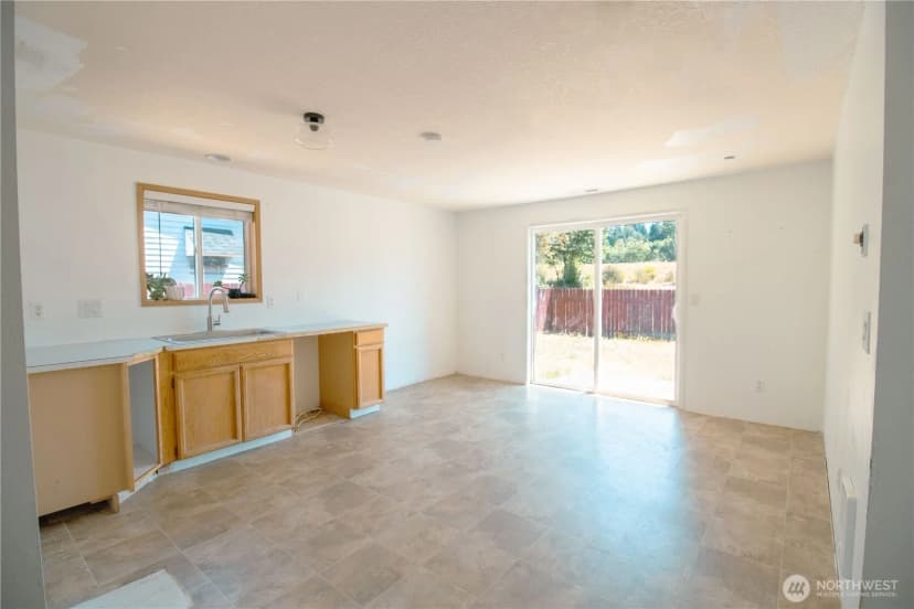 Property photo for 178 Decatur Drive, Kelso photo 9