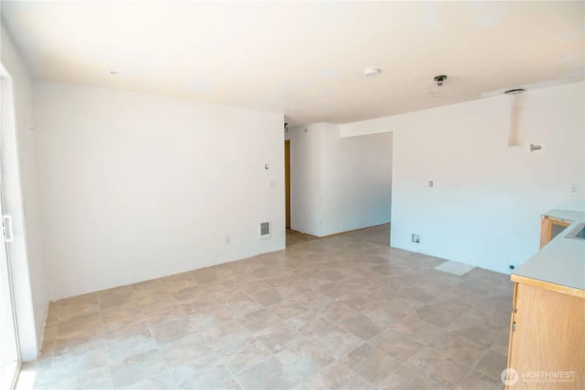 Property photo for 178 Decatur Drive, Kelso photo 10