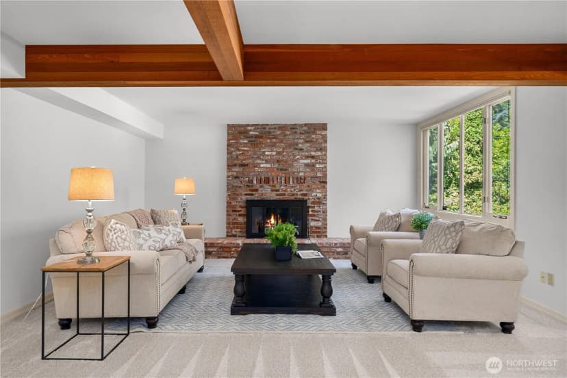 Property photo for 18601 Se 64th Way, Issaquah photo 16