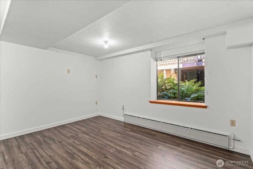 Property photo for 16442 51st Avenue S, Tukwila photo 27