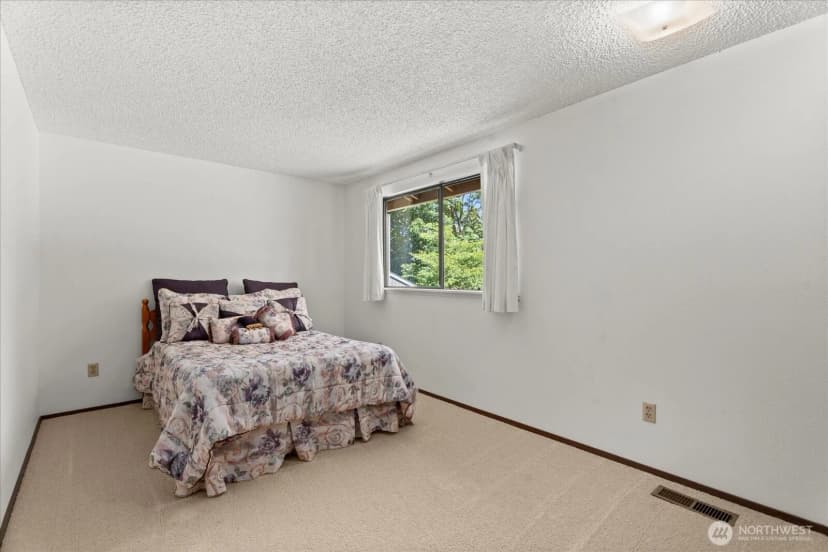 Property photo for 16442 51st Avenue S, Tukwila photo 38