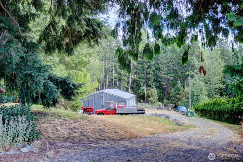 Property photo for 17910 Mountain Ridge Drive, Mount Vernon photo 3