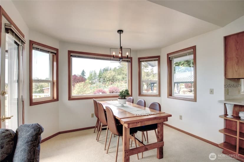 Property photo for 17910 Mountain Ridge Drive, Mount Vernon photo 6