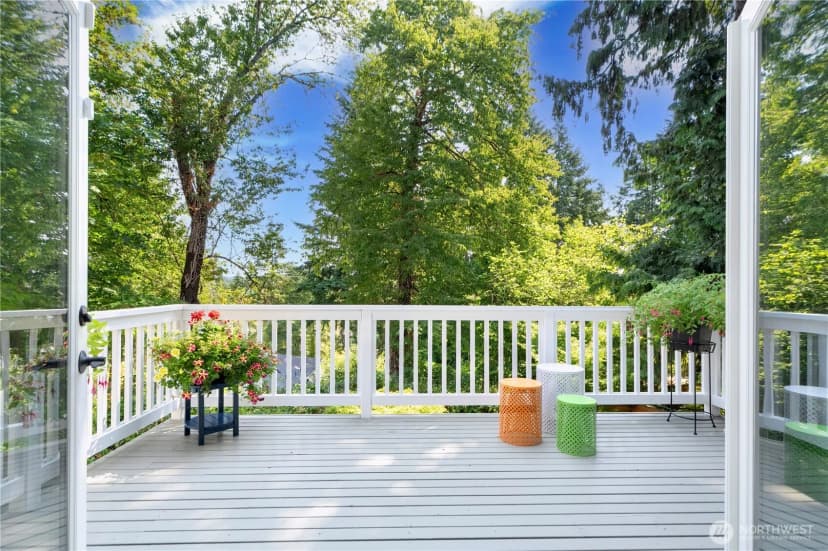 Property photo for 224 107th Place Se, Bellevue photo 13