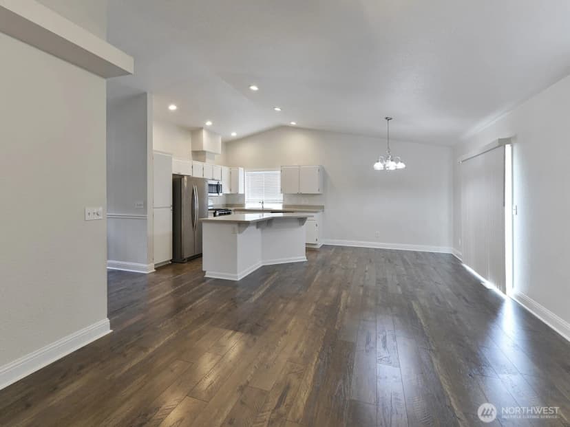 Property photo for 21114 94th Avenue Ct E, Graham photo 11