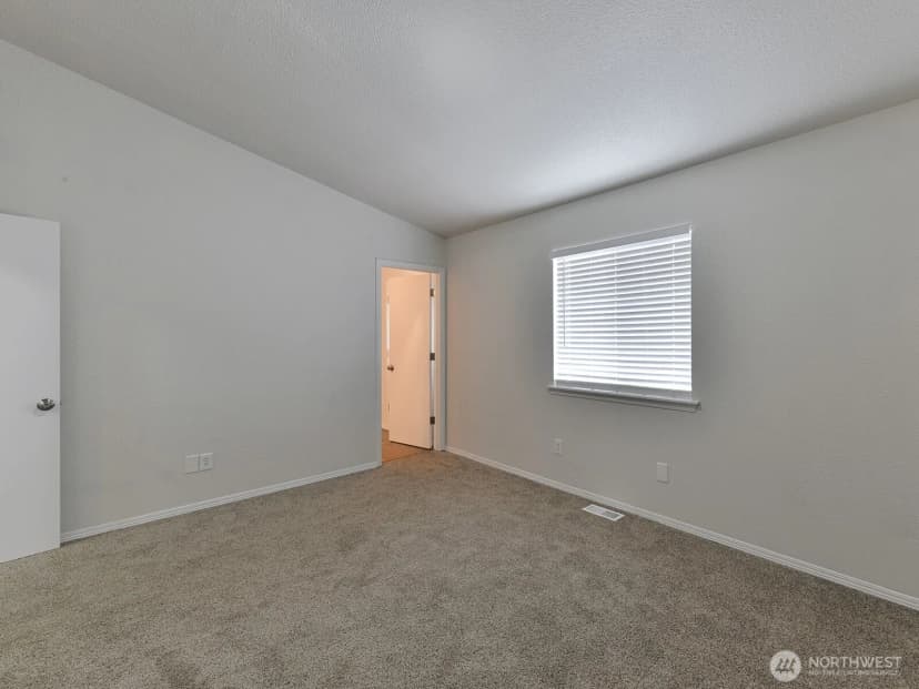 Property photo for 21114 94th Avenue Ct E, Graham photo 23