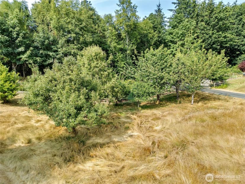 Property photo for 7645 Lenox Lane, Silverdale photo 33