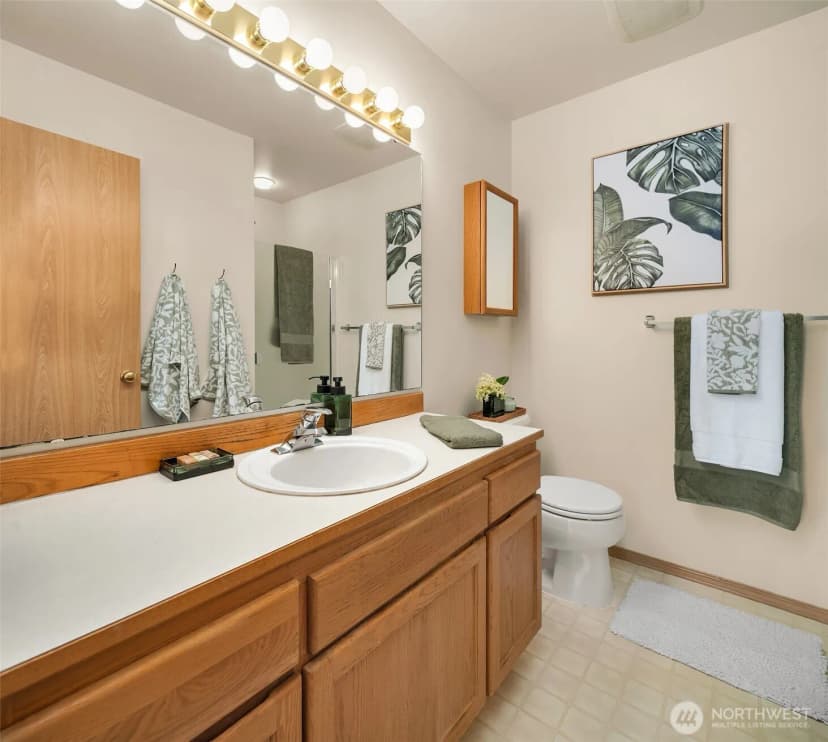 Property photo for 17342 Mountain View Road Se, Monroe photo 16