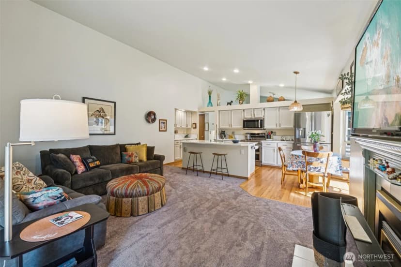 Property photo for 5002 9th Avenue W, Everett photo 14