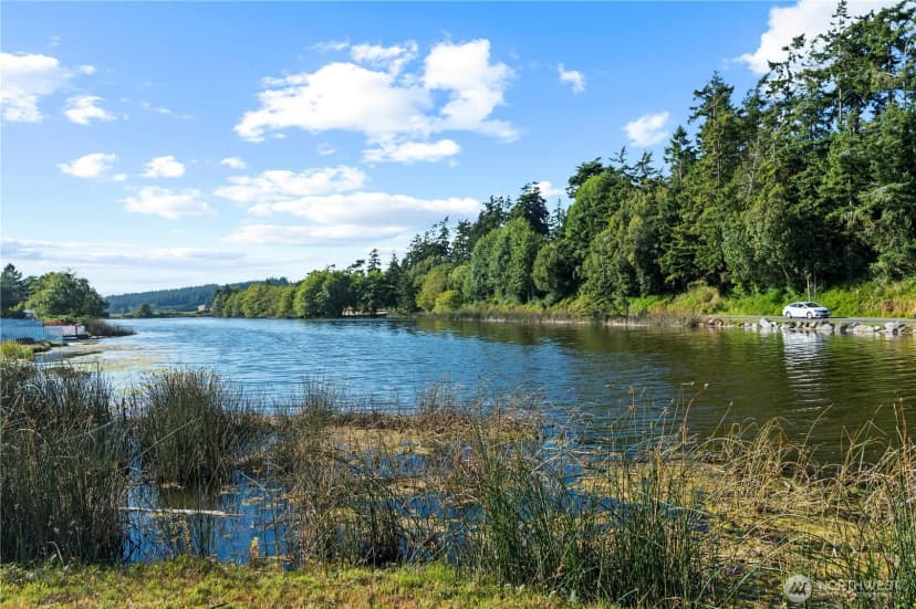 Property photo for 1253 S Dewey Drive, Coupeville photo 19