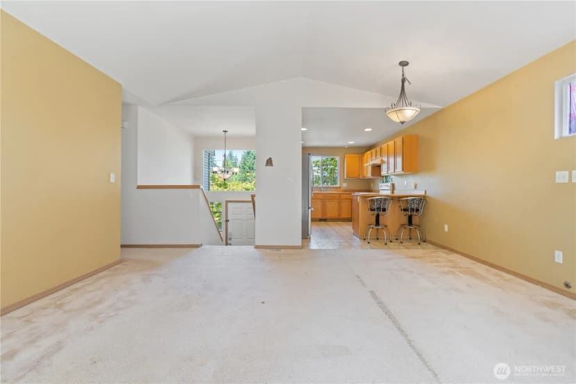 Property photo for 5620 Seahurst Avenue, Everett photo 15