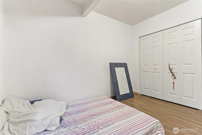 Property photo for 5620 Seahurst Avenue, Everett photo 17