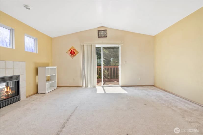 Property photo for 5620 Seahurst Avenue, Everett photo 18
