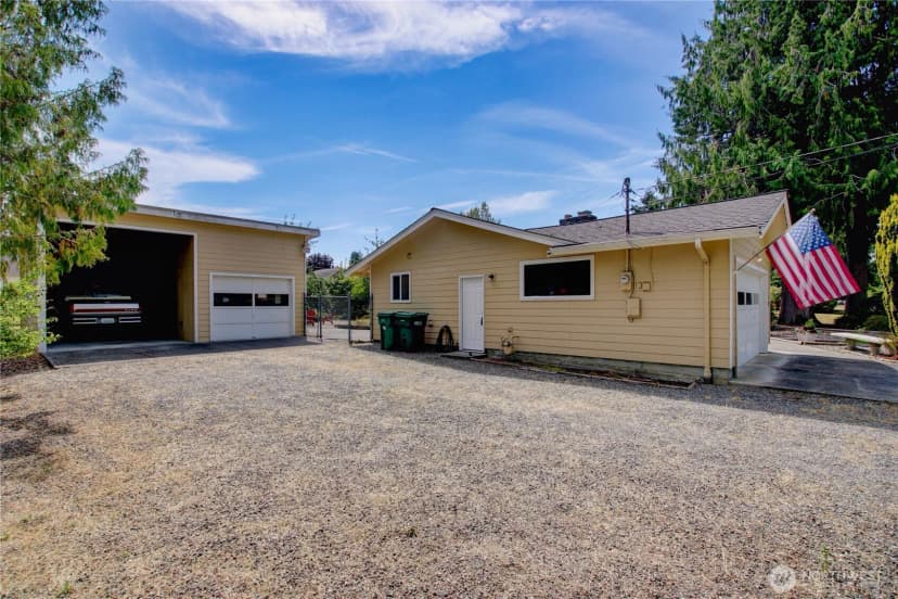 Property photo for 2410 Alison Avenue, Mount Vernon photo 3