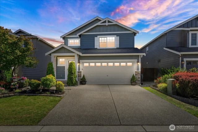 Property photo for 10038 2nd Place Ne, Lake Stevens