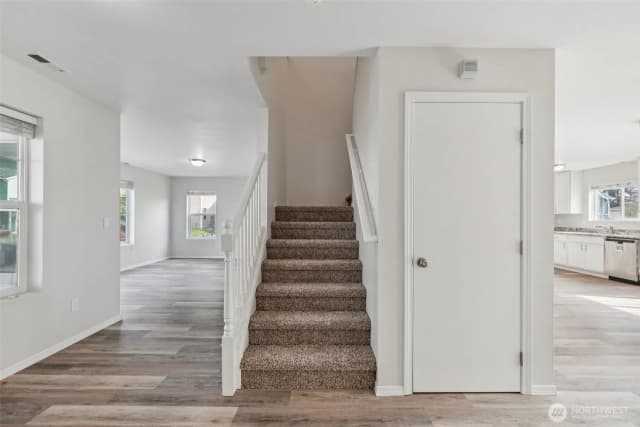 Property photo for 33214 44th Avenue S, Federal Way photo 5