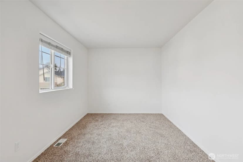 Property photo for 33214 44th Avenue S, Federal Way photo 31