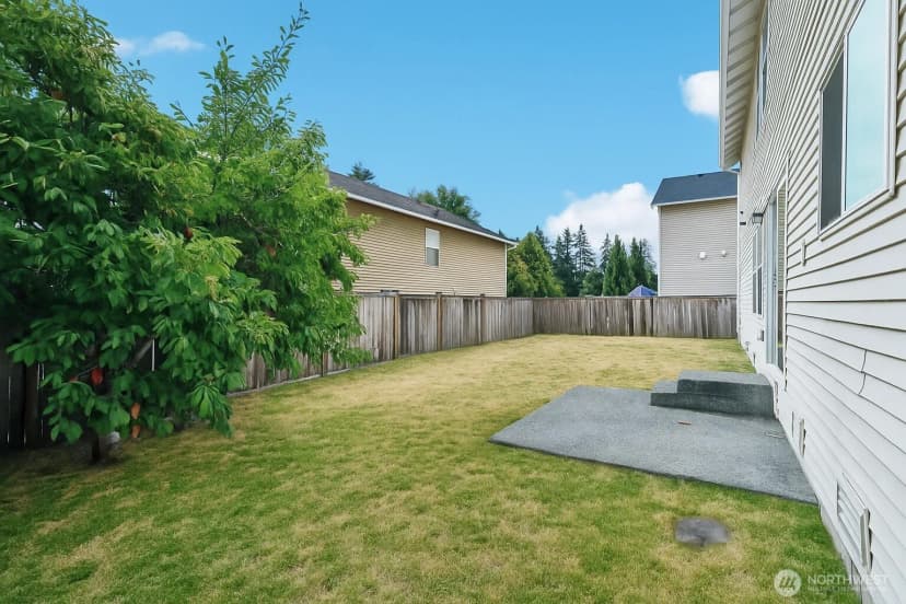 Property photo for 33214 44th Avenue S, Federal Way photo 2