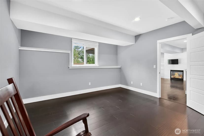 Property photo for 3301 Stonecrop Way, Bellingham photo 28