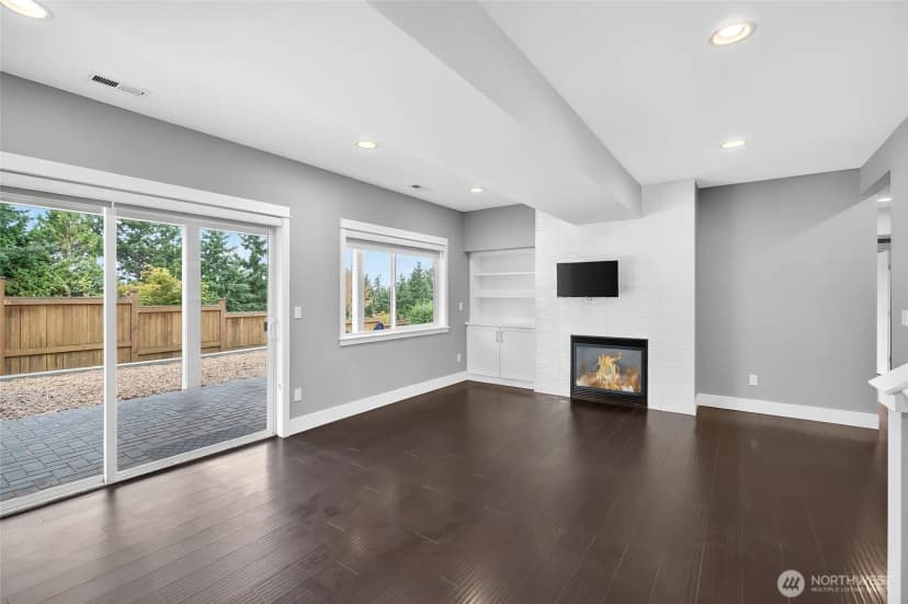 Property photo for 3301 Stonecrop Way, Bellingham photo 23