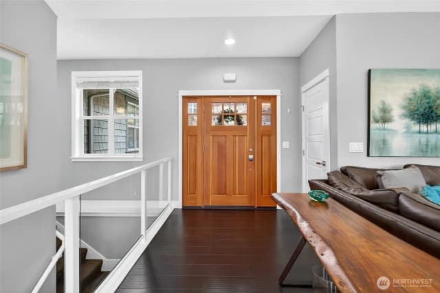 Property photo for 3301 Stonecrop Way, Bellingham photo 4