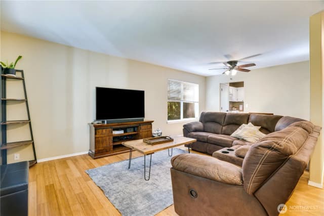Property photo for 22316 Greenfield Court Se, Yelm photo 4