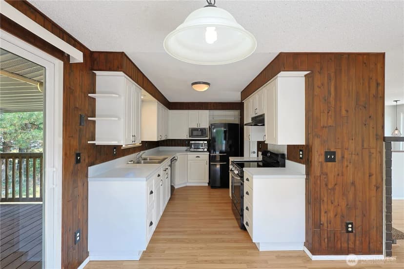 Property photo for 8108 147th Court E, Puyallup photo 5