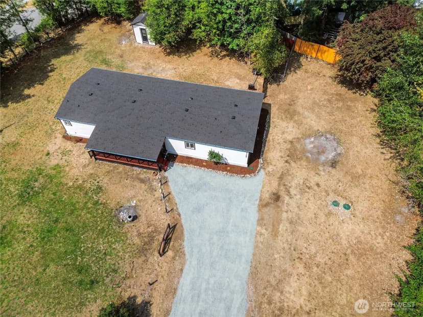 Property photo for 21707 187th Street E, Orting photo 31