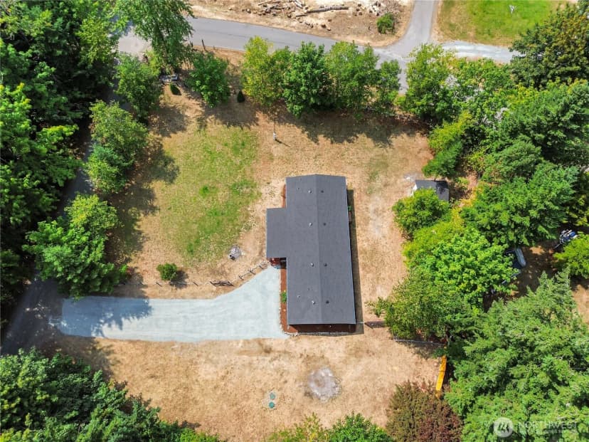 Property photo for 21707 187th Street E, Orting photo 30