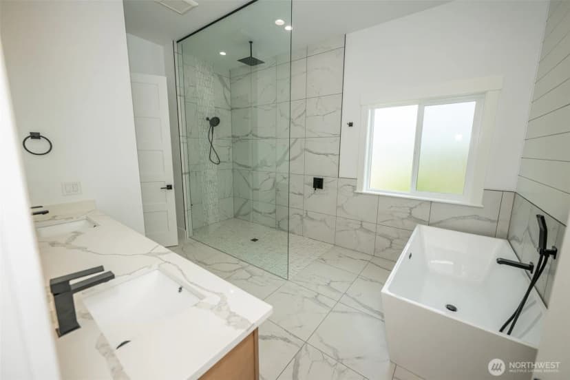 Property photo for 7443 Clover Valley Road Se, Port Orchard photo 18