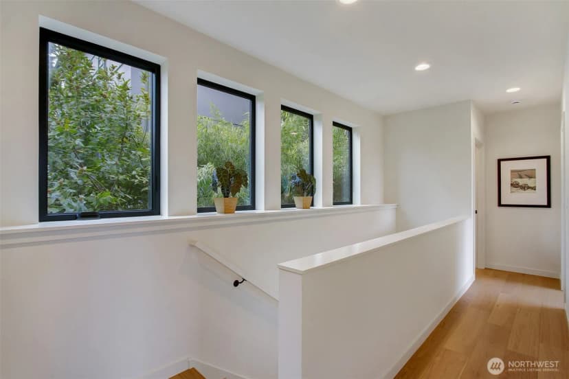 Property photo for 3818 36th Avenue W, Seattle photo 11