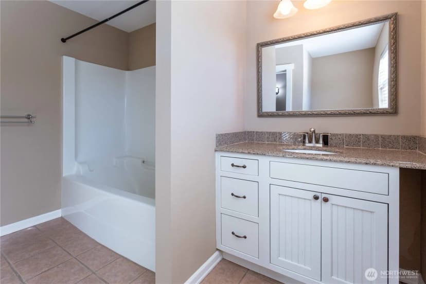 Property photo for 6130 Pacific Heights Drive, Ferndale photo 17