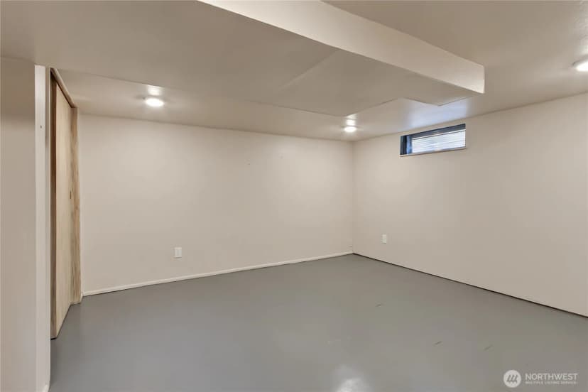 Property photo for 411 S 61st Street, Tacoma photo 21
