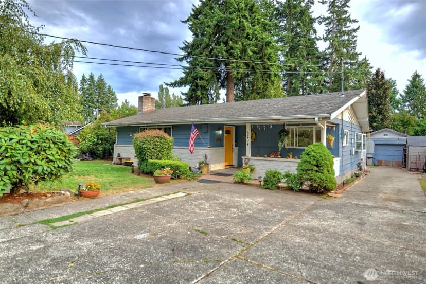 Property photo for 6204 204th Street Sw, Lynnwood photo 31