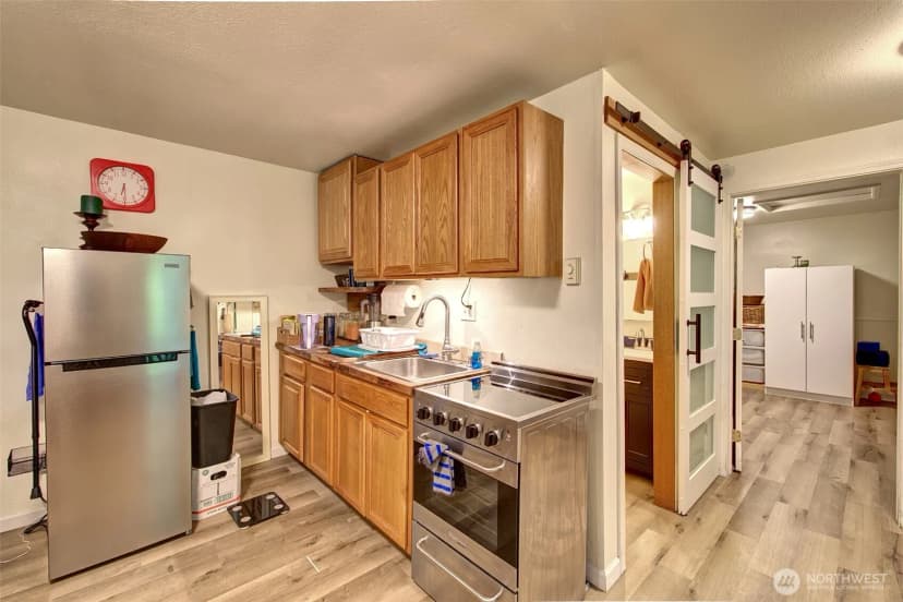 Property photo for 6204 204th Street Sw, Lynnwood photo 25