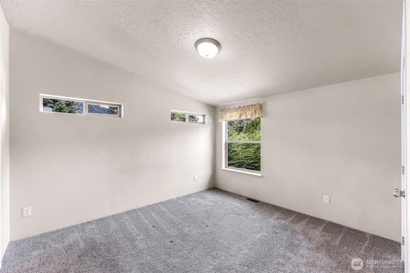 Property photo for 582 Summit Place, Sedro Woolley photo 22
